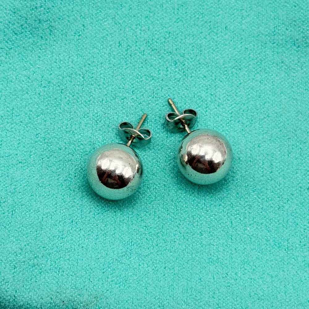 Tiffany & Co. Silver Ball Earrings - Picture 16 of 16